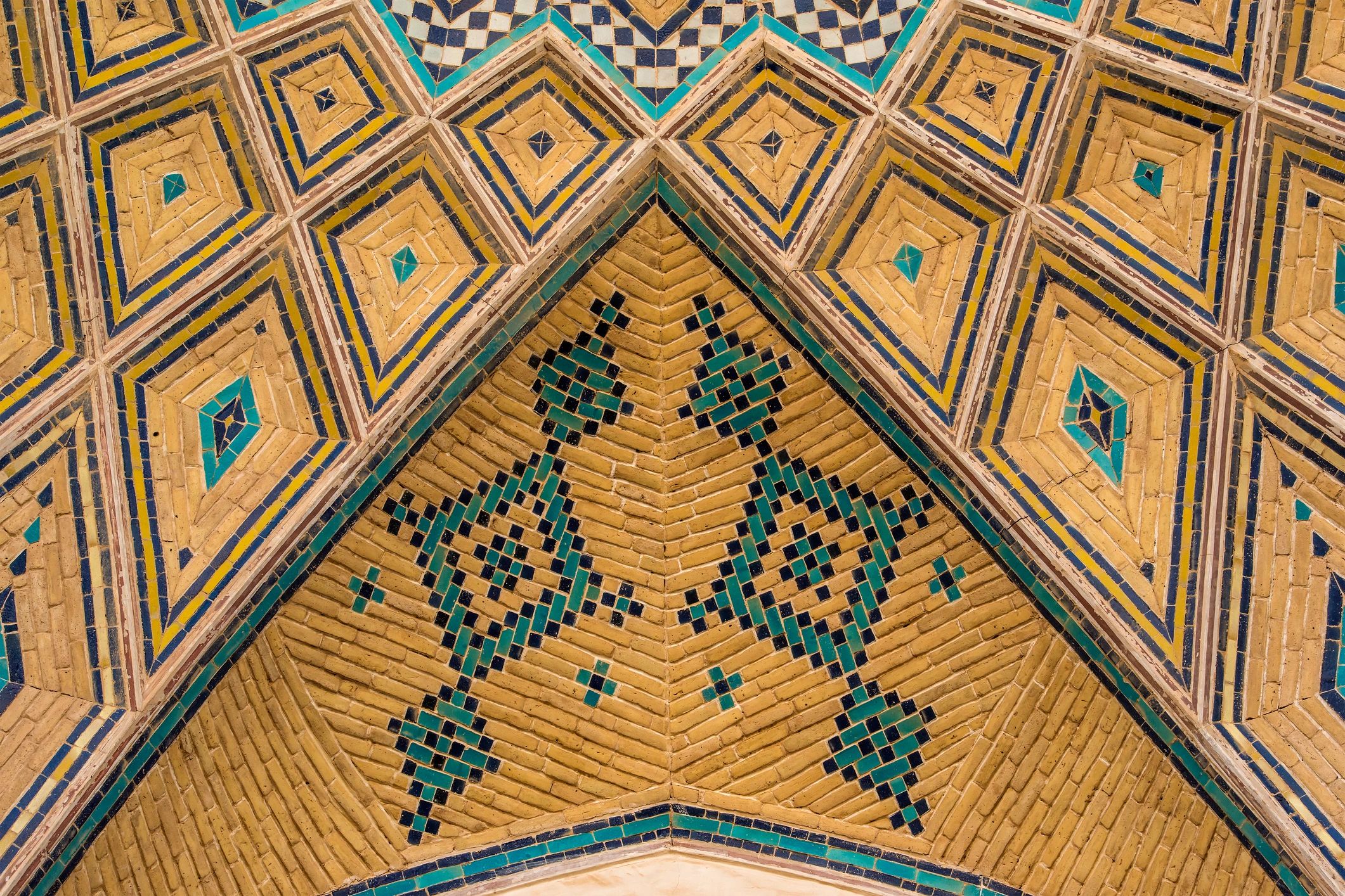 Islamic geometric pattern in blue and gold